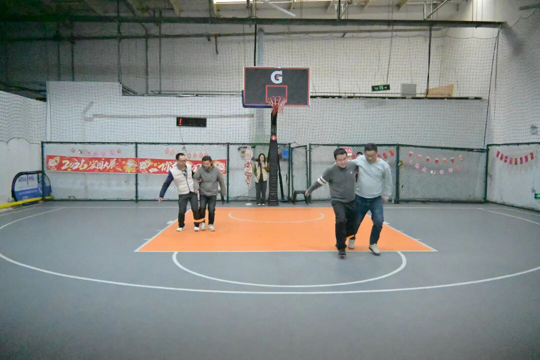 龙马精神展新貌,同心奋进迎新春2.png